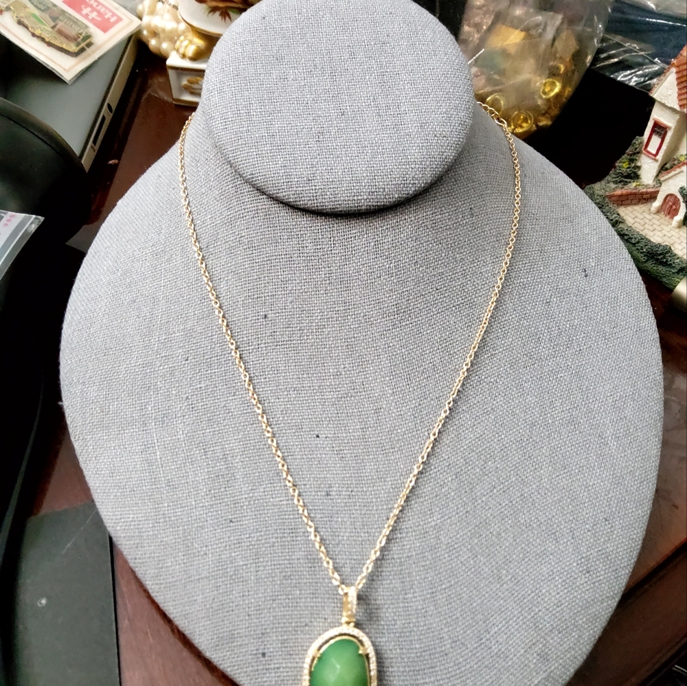 Banana Republic Green Necklace
